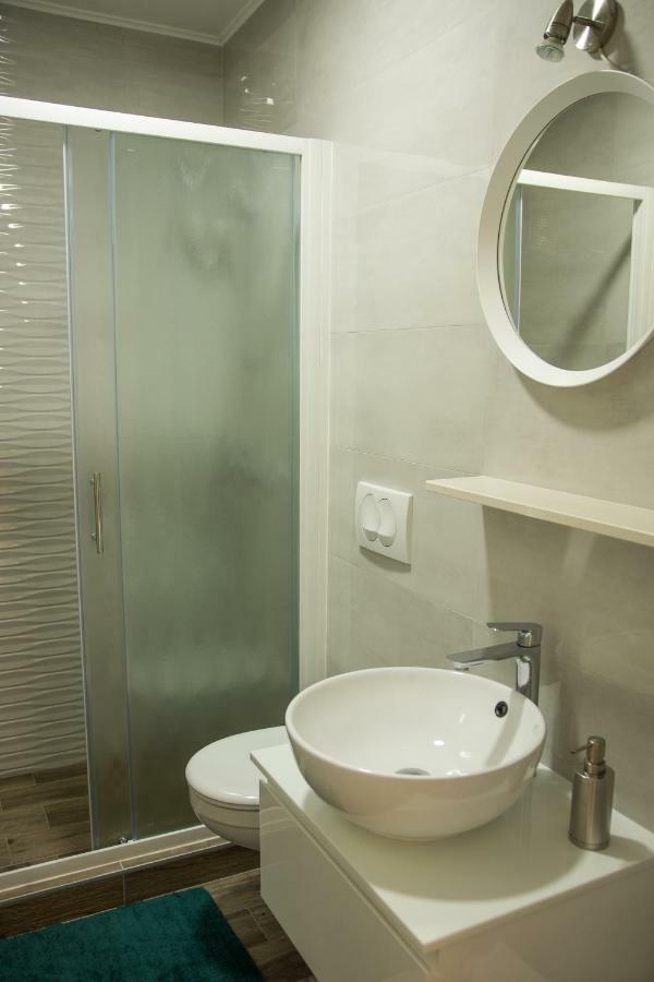 Apartments Tabain มลินี ภายนอก รูปภาพ